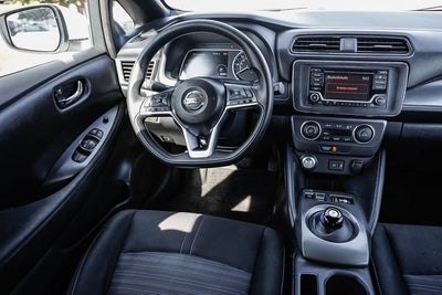 2019 Nissan LEAF S