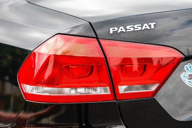2013 Volkswagen Passat 2.5 SE
