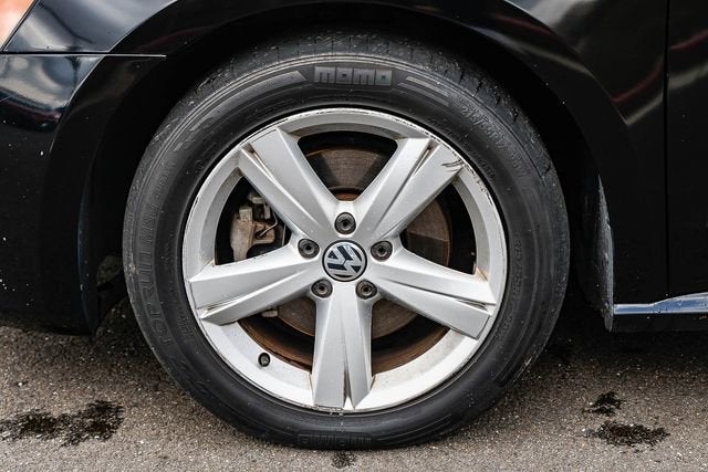 2013 Volkswagen Passat 2.5 SE