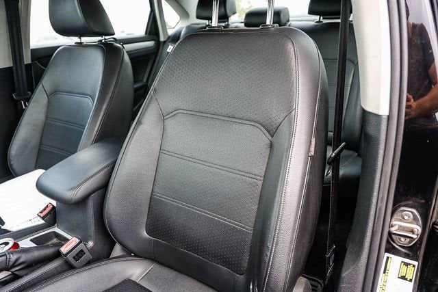 2013 Volkswagen Passat 2.5 SE