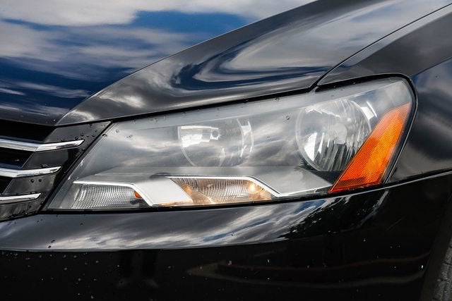 2013 Volkswagen Passat 2.5 SE
