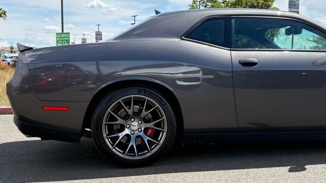 2016 Dodge Challenger SRT 392