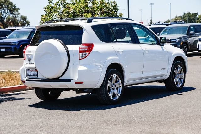 2009 Toyota RAV4 Sport