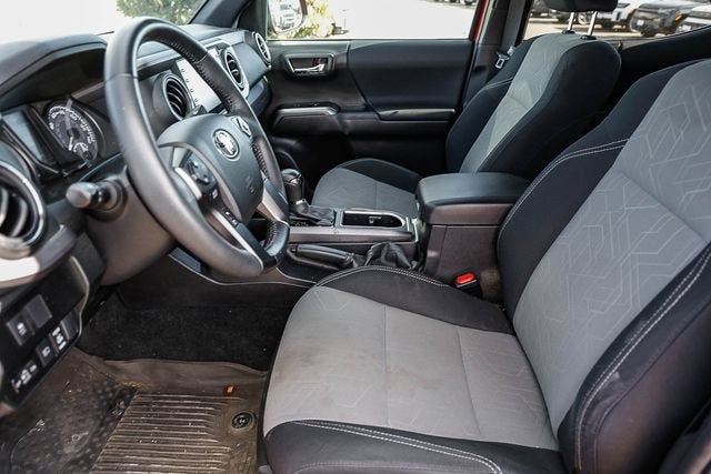 2022 Toyota Tacoma 4WD TRD Off Road