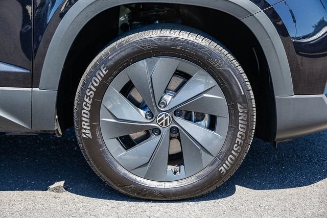 2025 Volkswagen Taos S