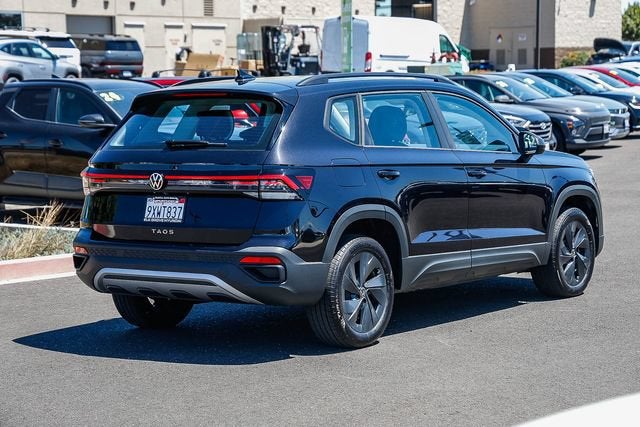 2025 Volkswagen Taos S