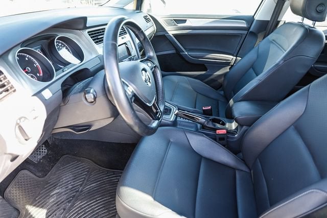 2015 Volkswagen Golf SportWagen TDI S