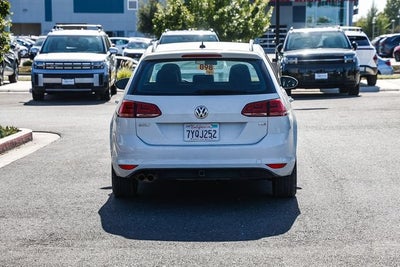 2015 Volkswagen Golf SportWagen TDI S