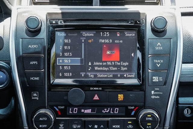 2016 Toyota Camry Hybrid LE