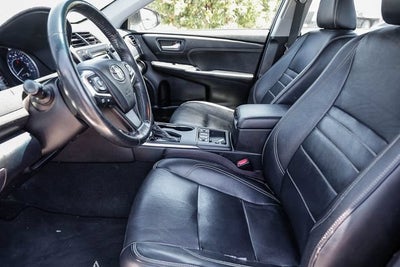 2016 Toyota Camry Hybrid LE