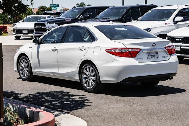 2016 Toyota Camry Hybrid LE