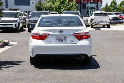2016 Toyota Camry Hybrid LE