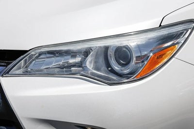 2016 Toyota Camry Hybrid LE