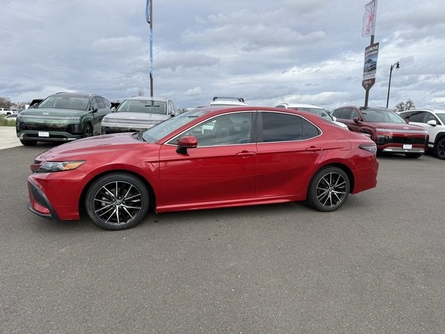 2021 Toyota Camry SE