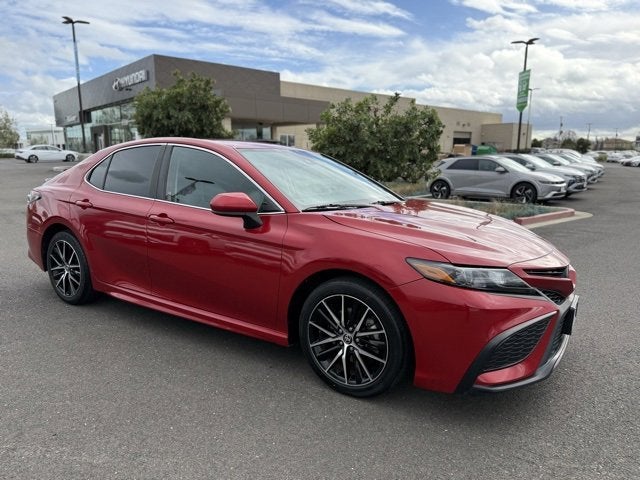 2021 Toyota Camry SE