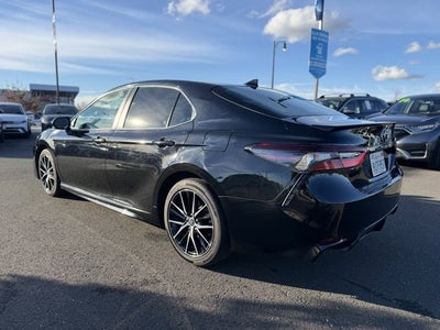 2023 Toyota Camry SE