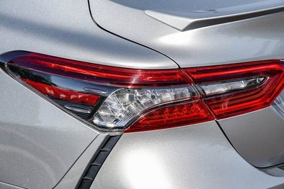 2022 Toyota Camry Hybrid XSE