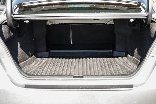 2022 Toyota Camry Hybrid XSE