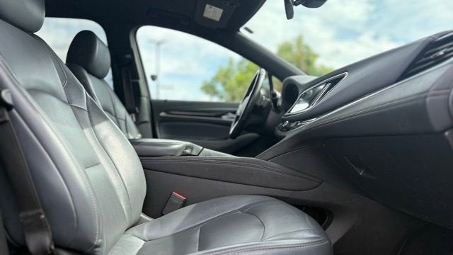 2022 Buick Enclave Essence