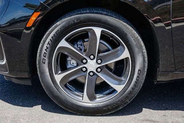 2022 Buick Enclave Essence