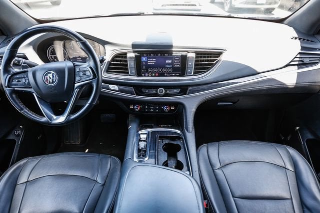 2022 Buick Enclave Essence