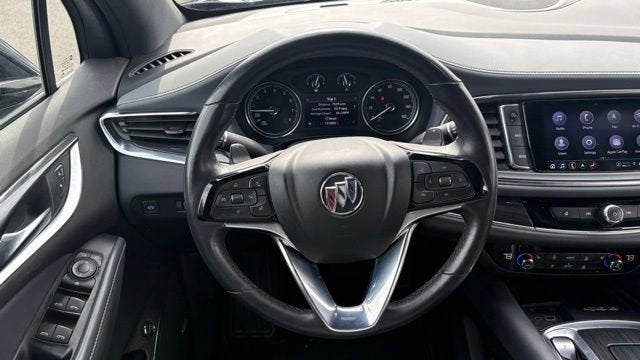 2022 Buick Enclave Essence