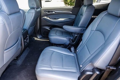 2022 Buick Enclave Essence