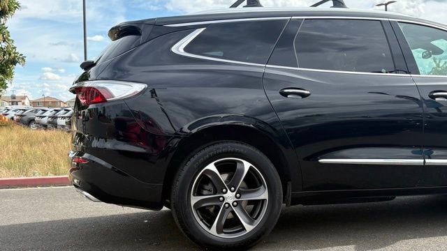 2022 Buick Enclave Essence