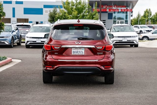 2019 INFINITI QX60 LUXE