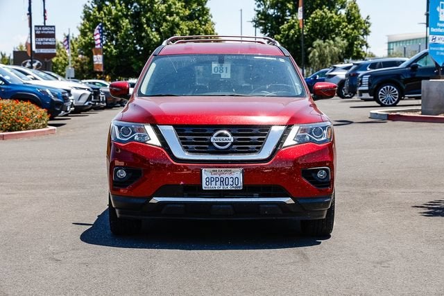 2019 Nissan Pathfinder SV