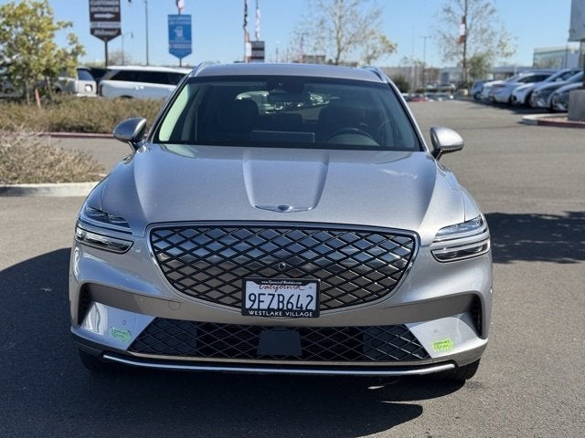 2023 Genesis Electrified GV70 Advanced