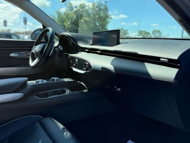 2023 Genesis Electrified GV70 Advanced