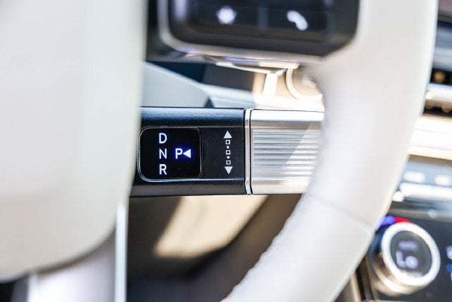 2027 Hyundai Santa Fe Hybrid Limited 6P