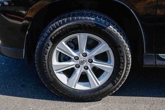 2012 Toyota Highlander SE