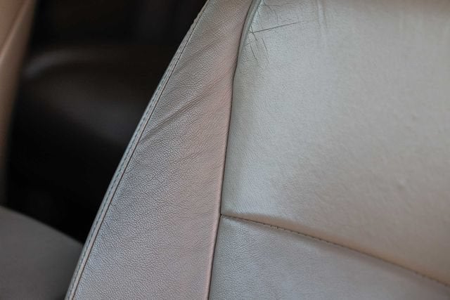 2012 Toyota Highlander SE