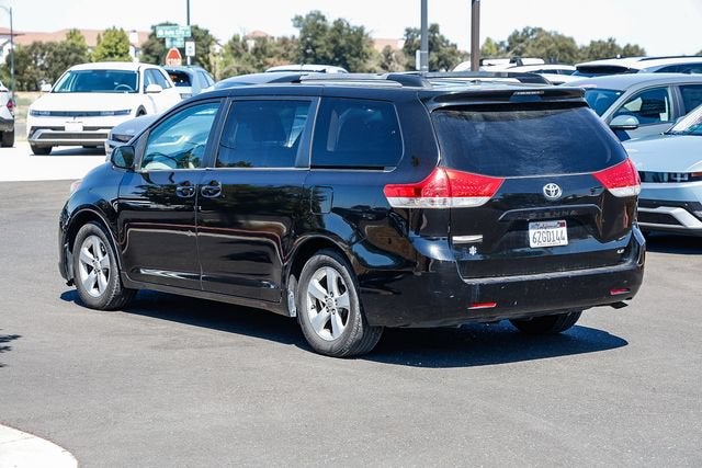2013 Toyota Sienna LE