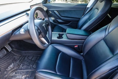2020 Tesla Model 3 Standard Range Plus