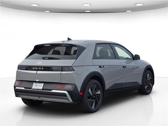 2026 Hyundai IONIQ 5 SE