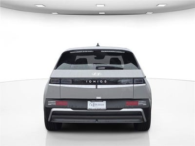 2026 Hyundai IONIQ 5 SE