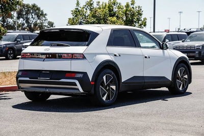 2026 Hyundai IONIQ 5 SEL