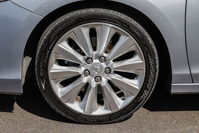 2017 Acura RLX Sport Hybrid w/Advance Pkg