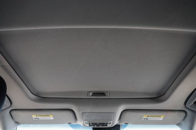 2017 Acura RLX Sport Hybrid w/Advance Pkg