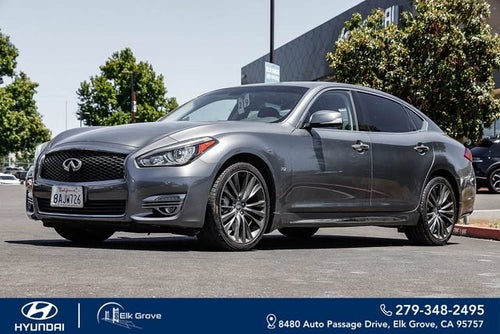 2017 INFINITI Q70L 3.7