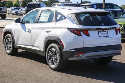 2026 Hyundai Tucson Hybrid Blue SE