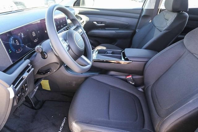 2026 Hyundai Tucson Hybrid Blue SE