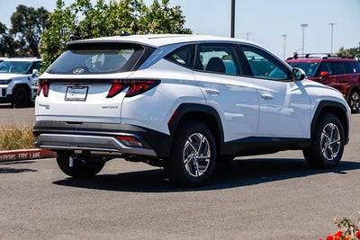 2026 Hyundai Tucson Hybrid Blue SE