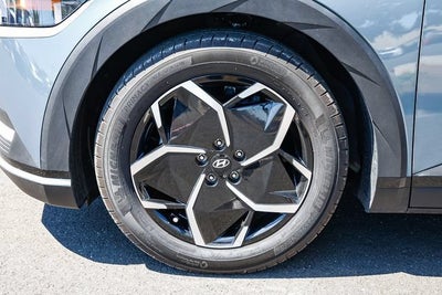 2024 Hyundai IONIQ 5 SE