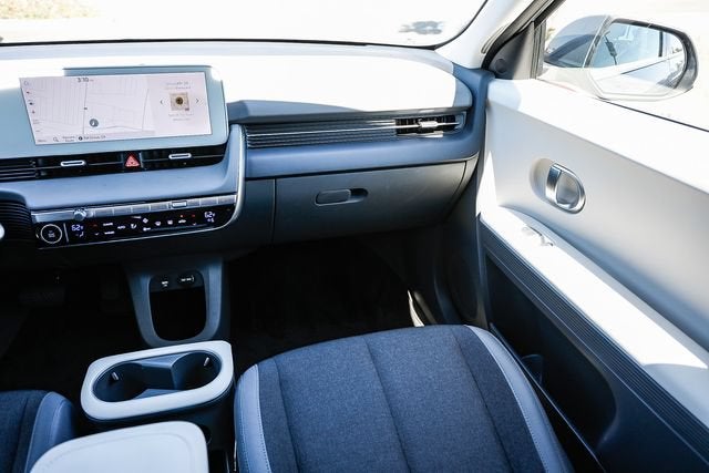 2024 Hyundai IONIQ 5 SE