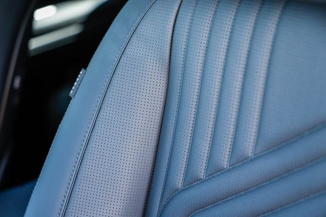 2027 Hyundai Palisade Hybrid Blue SEL Premium 8P