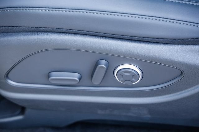 2027 Hyundai Palisade Hybrid Blue SEL Premium 8P